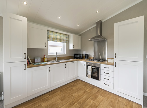 westfield-holiday-lodge-kitchen-area