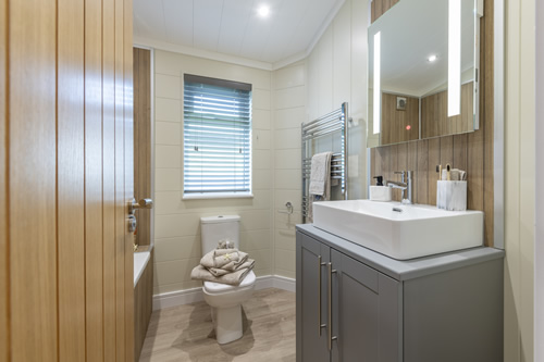 Holiday-Lodge-Contemporary-20