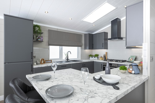 Kingfisher-Holiday-Lodge-010e