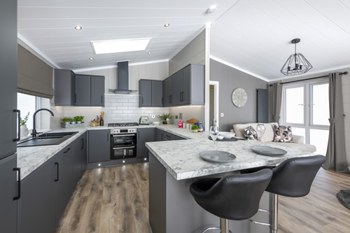 Kingfisher-Holiday-Lodge-014e